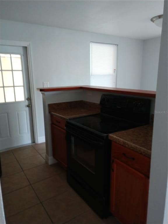 Building Photo - 2691 Northland Rd