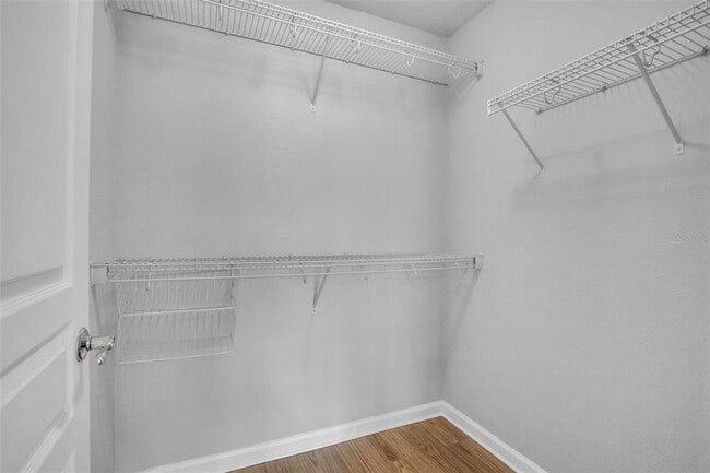 Building Photo - 12702 Salomon Cove Dr