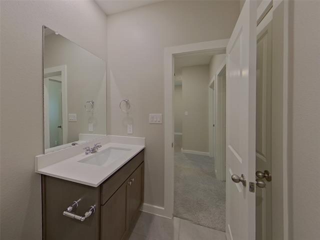 Building Photo - 5460 Sandstone Dr