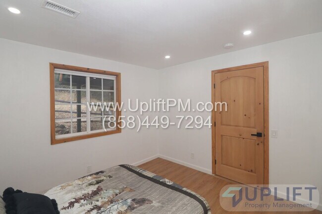 Building Photo - 4010 Imperial Dr