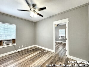 Building Photo - 321 N Chupaderas St