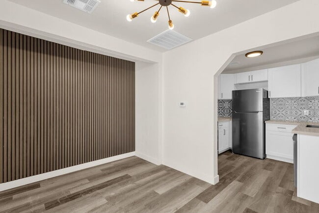 Building Photo - BRAND NEW EVERYTHING IN UPTOWN/BILTMORE AREA