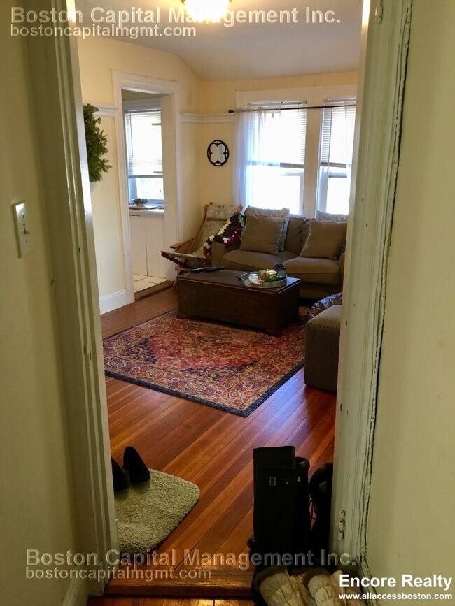 Building Photo - 91 Wallingford Rd