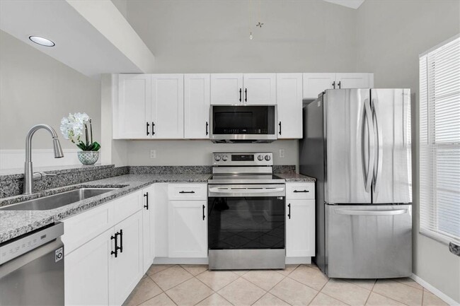 Building Photo - 106 Sun Isle Cir