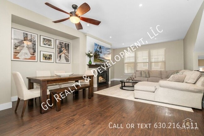 Building Photo - 927 Indigo Ct