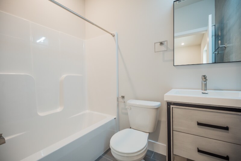 Building Photo - 3707 Haverford Ave