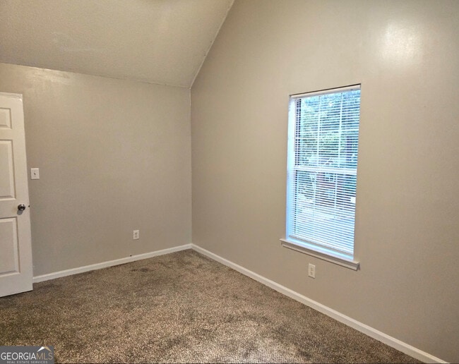 Building Photo - 152 S Fairfield Dr