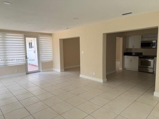 Building Photo - 7325 SW 98th Ct