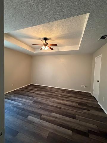 Building Photo - 5216 Carpenter Dr