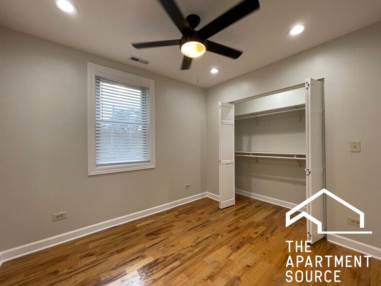 Building Photo - 3606 W Cortland St