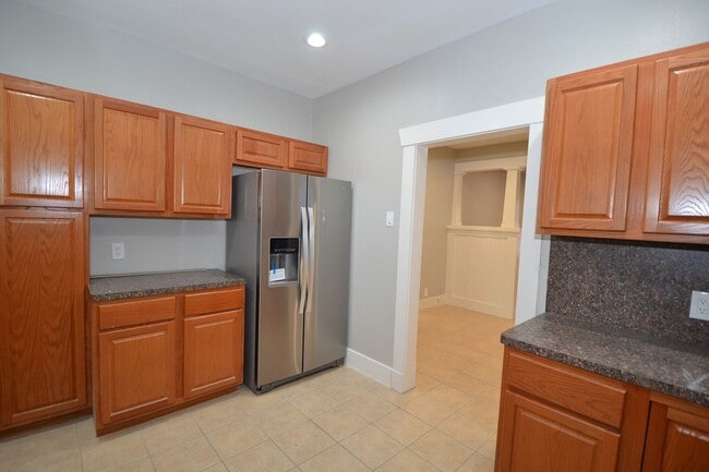 Building Photo - 7602 Blessing Ave