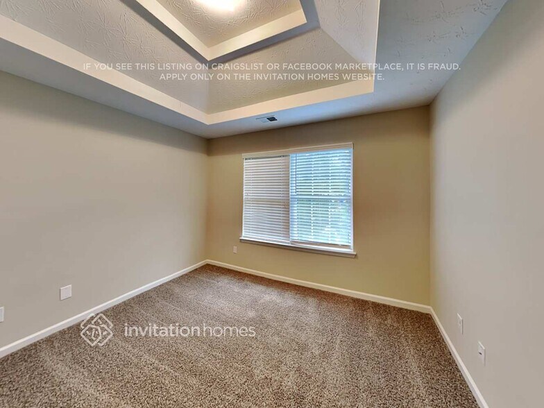 Building Photo - 609 Michael Cir