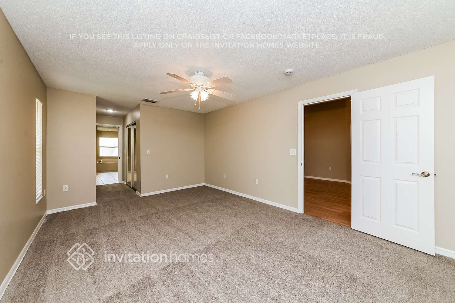 Building Photo - 3613 71st Terrace E
