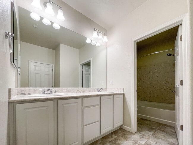 Building Photo - Modern Townhome Living in North San Jose – Attached 2-Car Garage