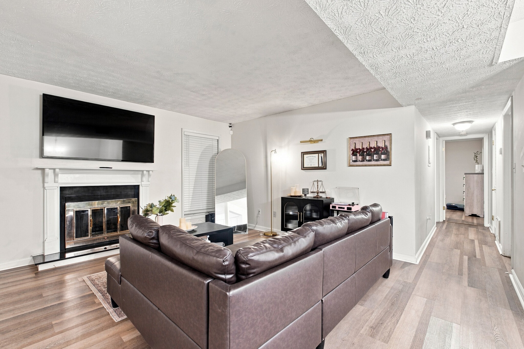 Living Room - 6425 Pinebark Way