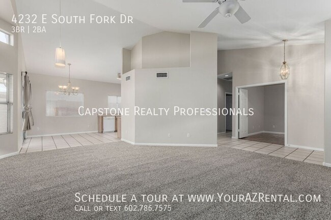 Building Photo - 4232 E South Fork Dr