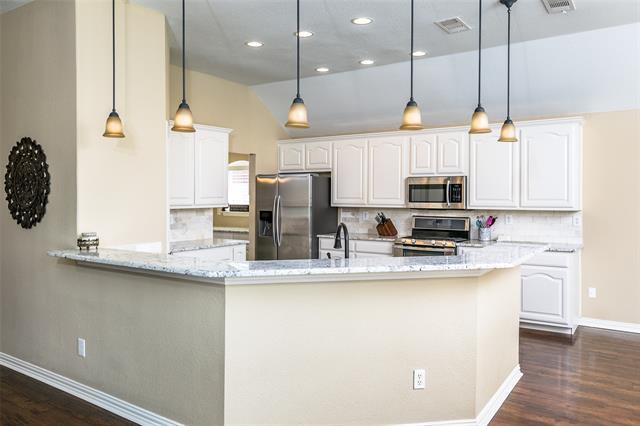 Building Photo - 1700 Hidden Brook Trail