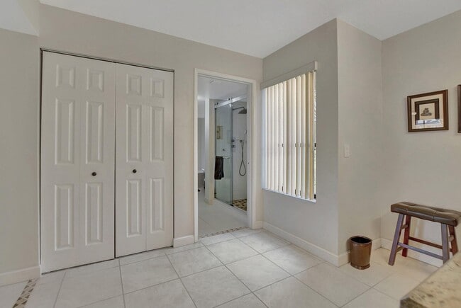Building Photo - 5901 Camino Del Sol