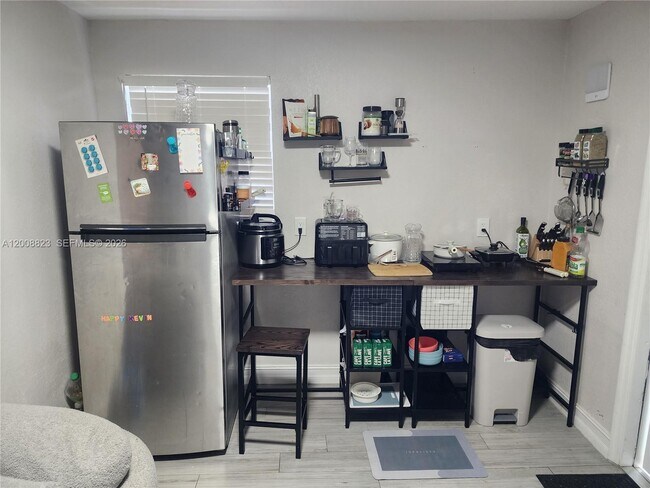 Building Photo - 5431 NW 178th Terrace