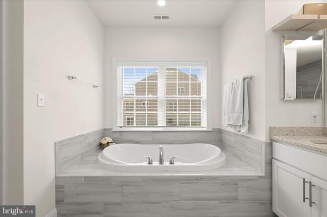 Building Photo - 13519 Allnutt Ln