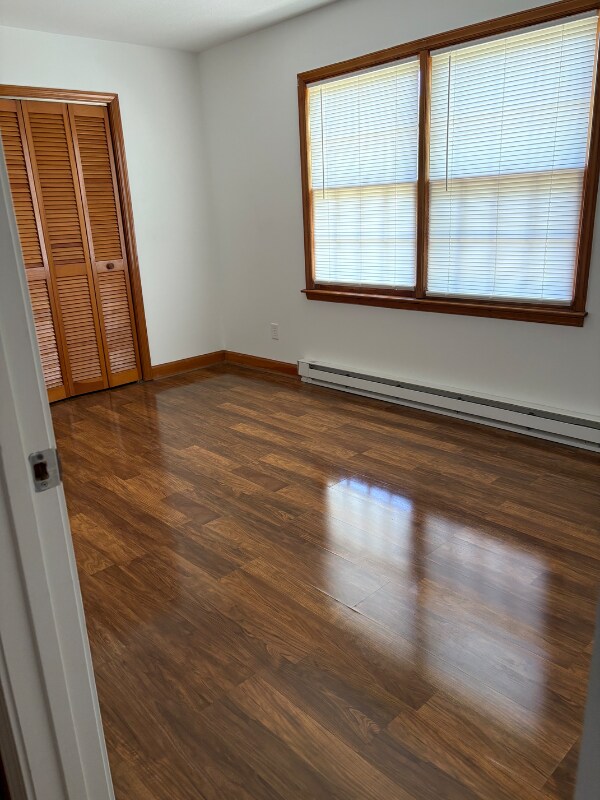 Building Photo - 337 S Fieldcrest Rd