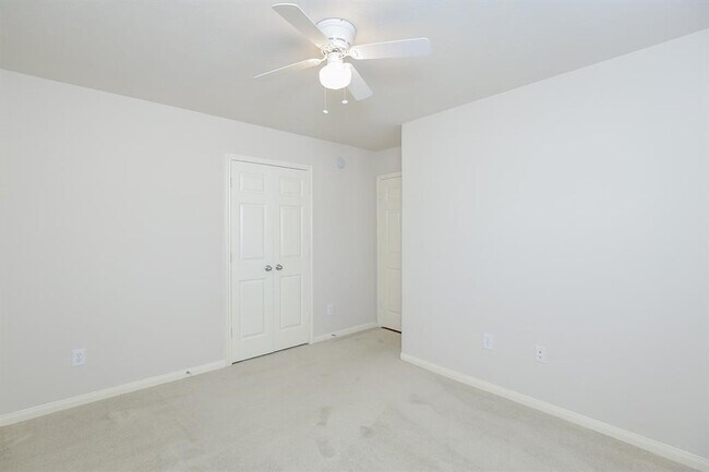 Building Photo - 11414 Ryan Manor Dr