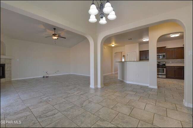 Building Photo - 14319 Owl Point Ave