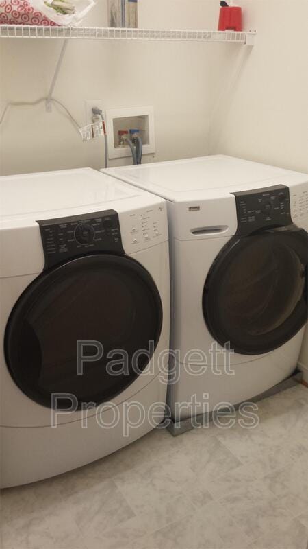 Building Photo - 4321 Meredith Creek Dr