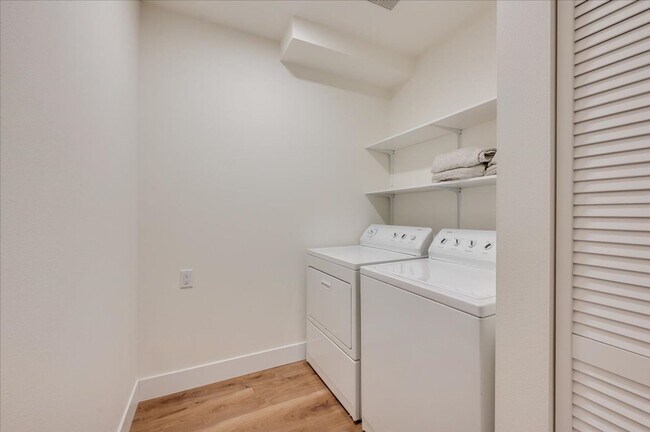 Building Photo - 3bd/2ba Bothell Home