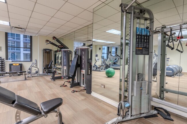 Building Photo - 208 W Washington St