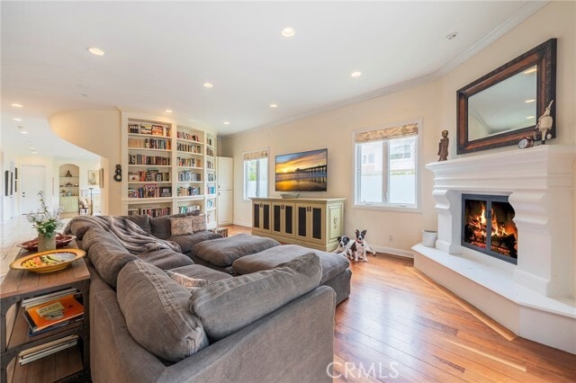 Building Photo - 880 11th St