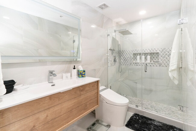 Building Photo - 2280 SW 32nd Ave