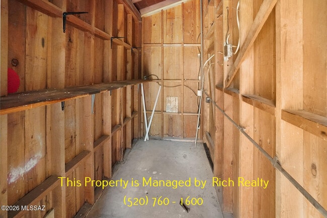 Building Photo - 4326 E 14th St