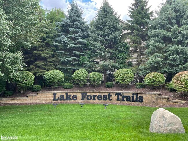 Building Photo - 11391 Izik's Way