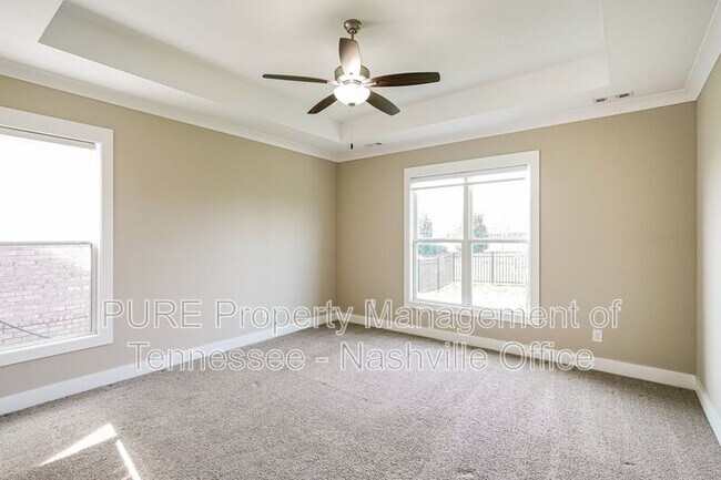 Building Photo - 105 Weller Ln