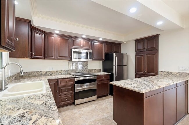 Building Photo - 149 Via Waziers