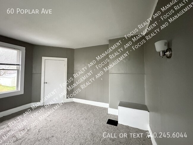 Building Photo - 60 Poplar Ave