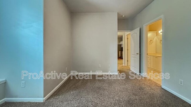 Building Photo - 1034 Grand Oak Ln