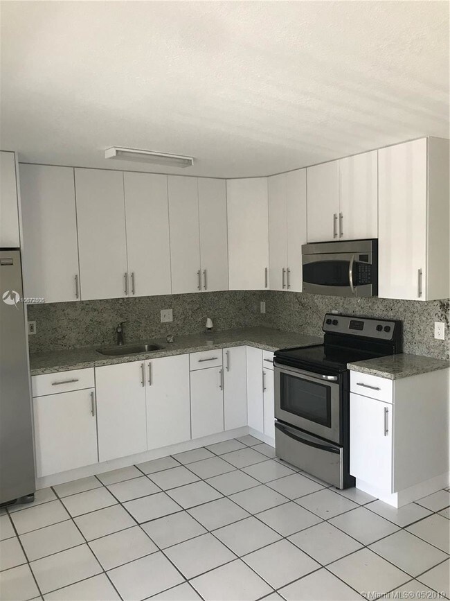 Building Photo - 10370 SW 220th St
