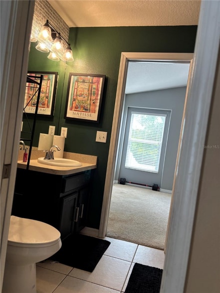 Building Photo - 10742 Shady Preserve Dr