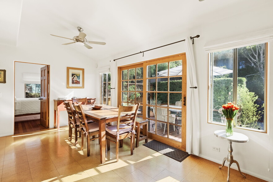 Dining Room - 1333 6th Ave