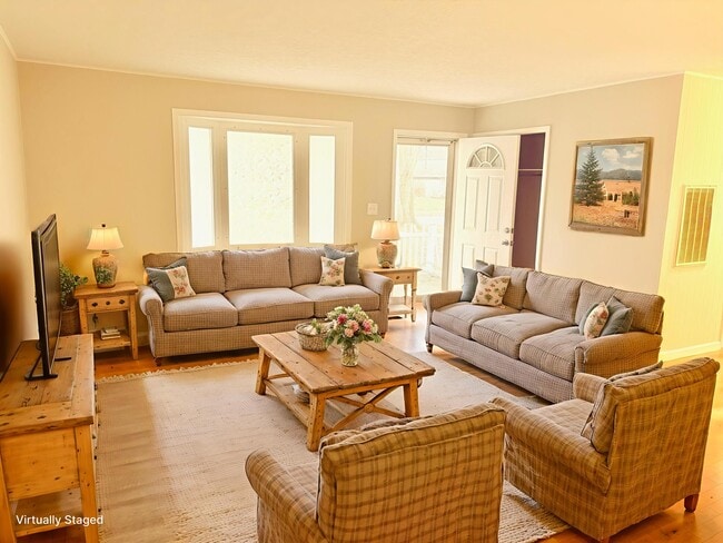 Building Photo - 4052 Ural Ave