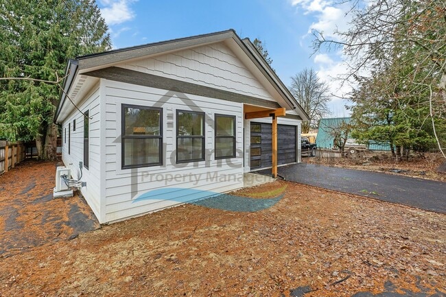 Building Photo - 2025 Home with 3 Bedrooms, 2 Bathrooms, and an Attached 2-Car Garage Available in Sandpoint!