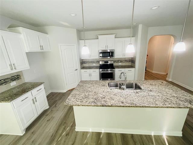 Building Photo - 9109 Stormcrow Dr