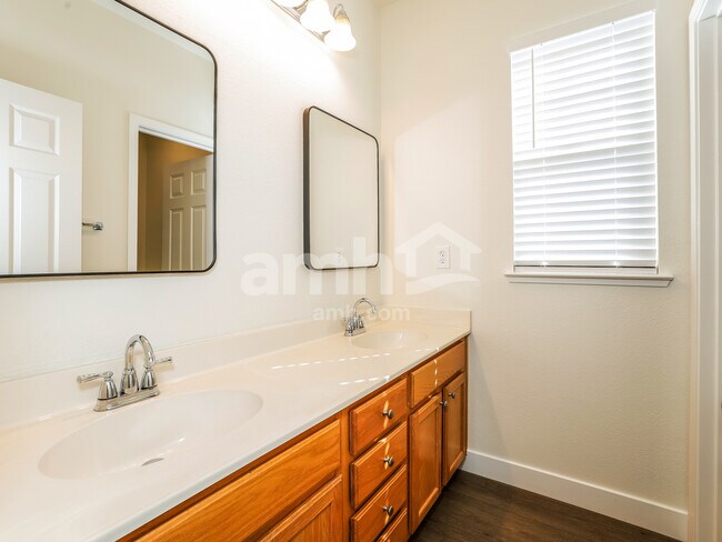 Building Photo - 7065 Sacred Cir