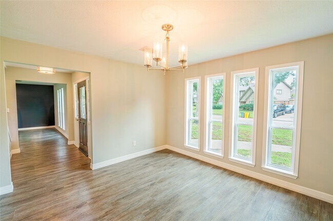Building Photo - 13018 Wincrest Ct