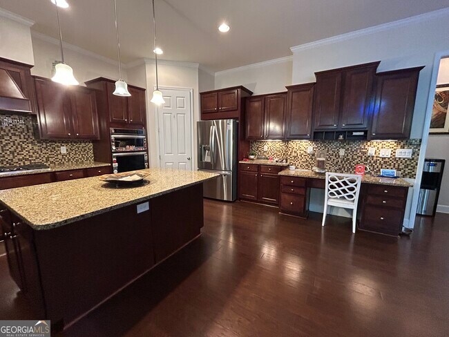 Building Photo - 12274 Ferncreek Dr