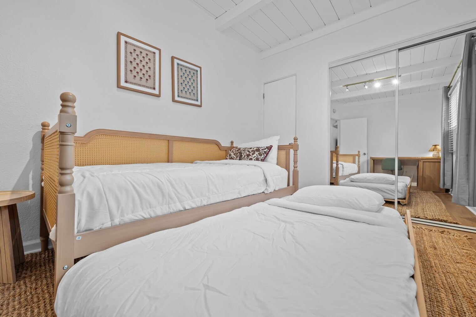 Building Photo - 2710 L St