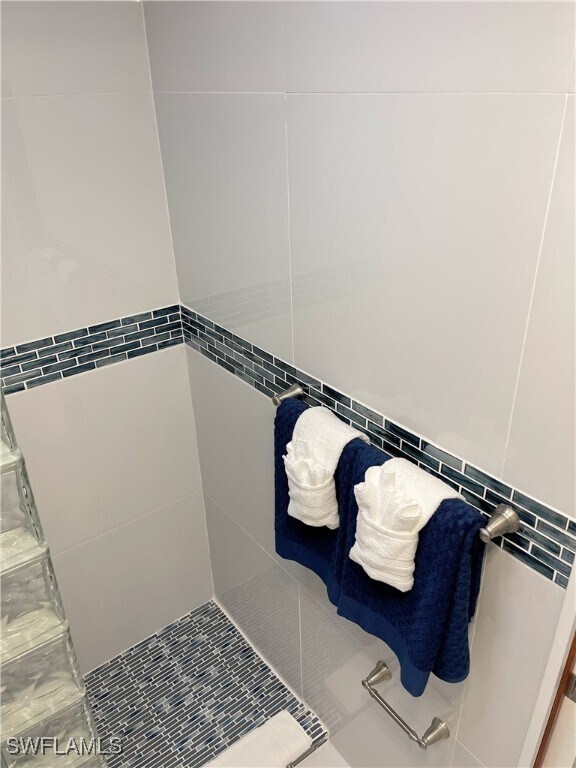 Building Photo - 317 Nature View Ct