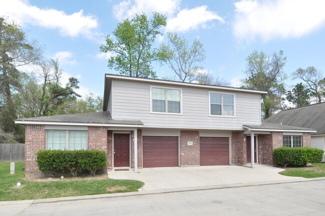 Primary Photo - 21459 W Wallis Dr